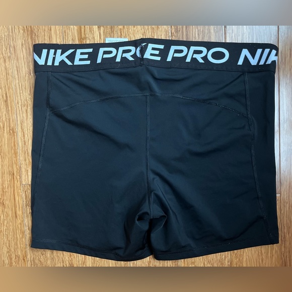 Nike Pro Spandex Shorts Black size XL - Picture 3 of 3